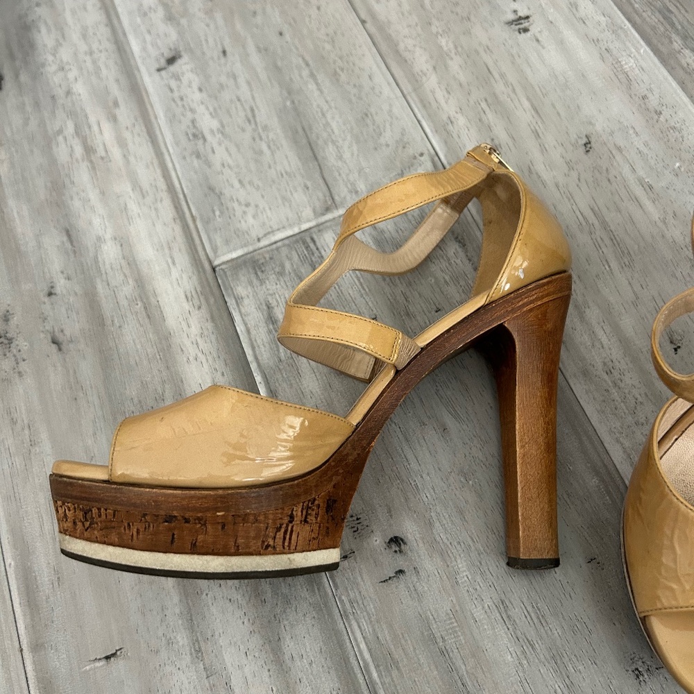 Jimm Choo Patent Leather Platform Sandal (39 EU)